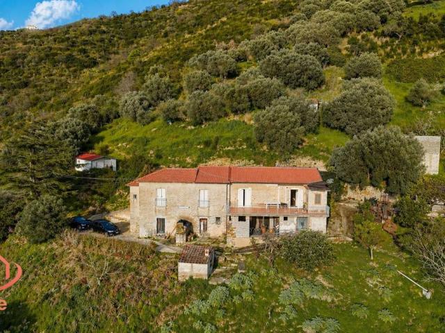 Rustico in vendita a Castellabate