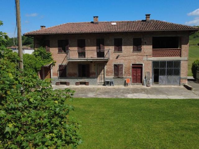 Rustico in vendita a Piemonte, Asti