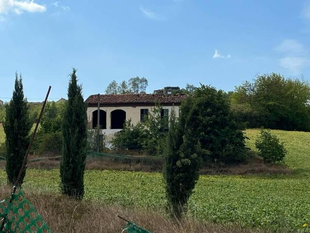 Rustico in vendita a Piemonte, Asti
