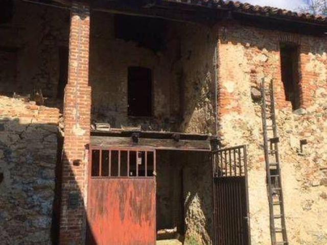 Rustico in vendita a Piemonte, Torino