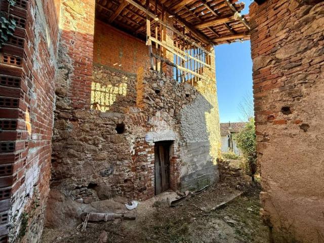 Rustico in vendita a Piemonte, Torino