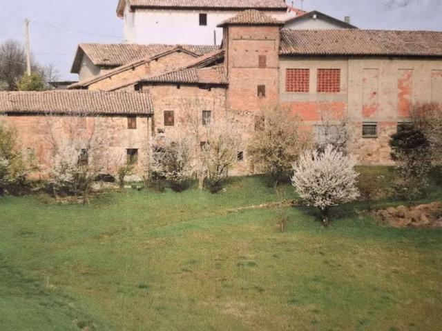 Rustico in vendita a Tresinaro - Secchia, Re