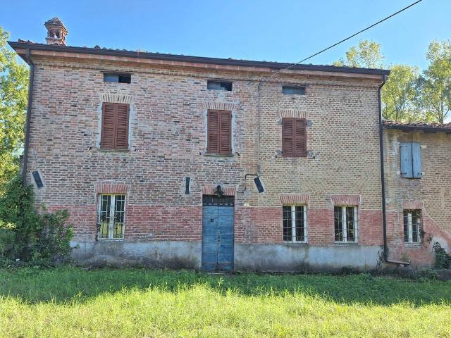 Rustico in vendita a Castell'arquato, Reggio Emilia