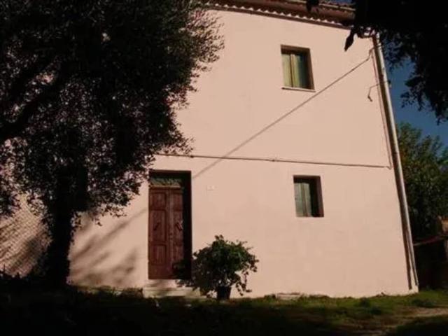 Rustico in vendita a Marche, Ancona