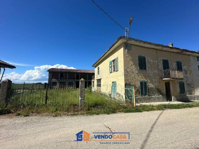 Rustico in vendita a Piemonte, Asti