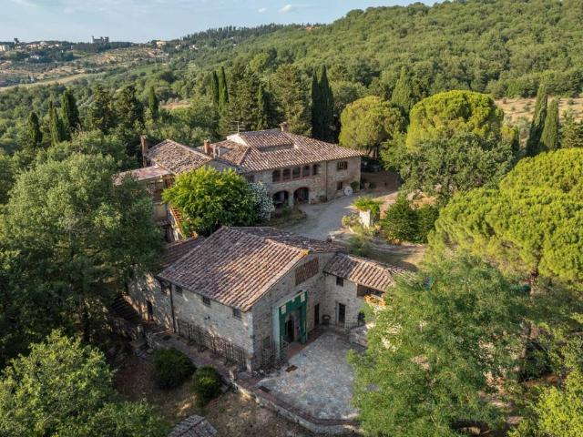 Rustico in vendita a Castellina In Chianti, Toscana