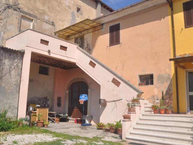 Rustico in vendita a Santa Luce, Toscana