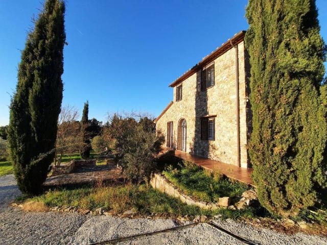 Rustico in vendita a Castellina Marittima, Toscana