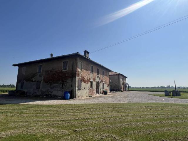 Rustico in vendita a Unione Reno Galliera, Castello D'argile