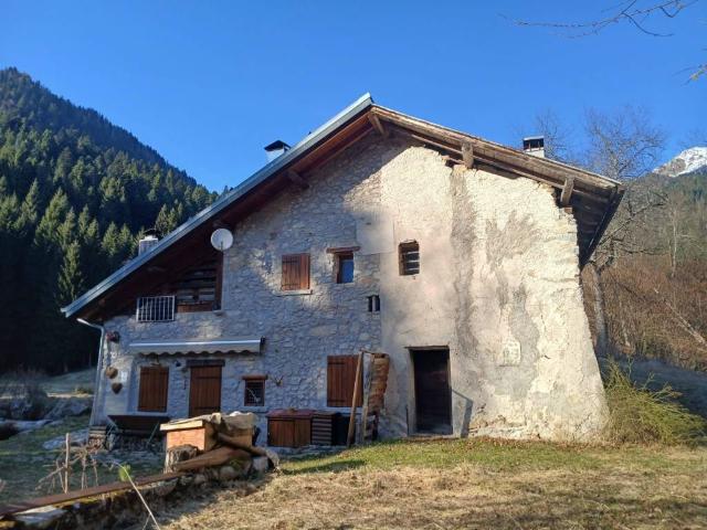 Rustico in vendita a Comunità Valsugana e Tesino, Pieve Tesino