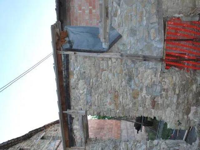 Rustico in vendita a Appennino Reggiano, Re