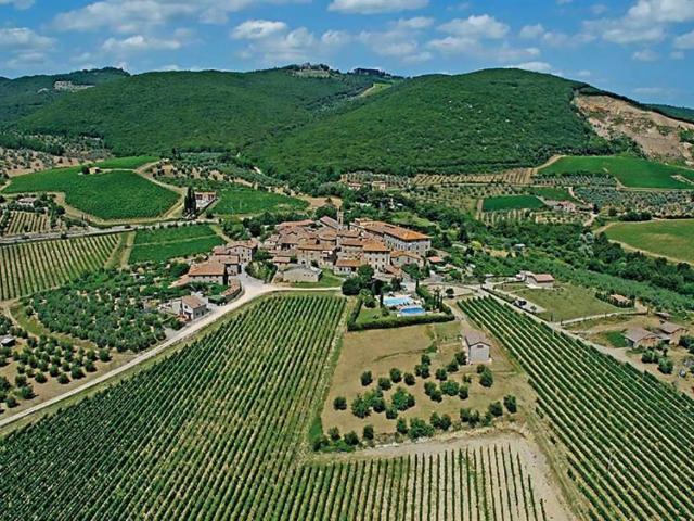 Rustico in vendita a Castelnuovo Berardenga, Toscana