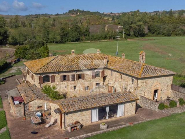Rustico in vendita a Castelnuovo Berardenga, Toscana