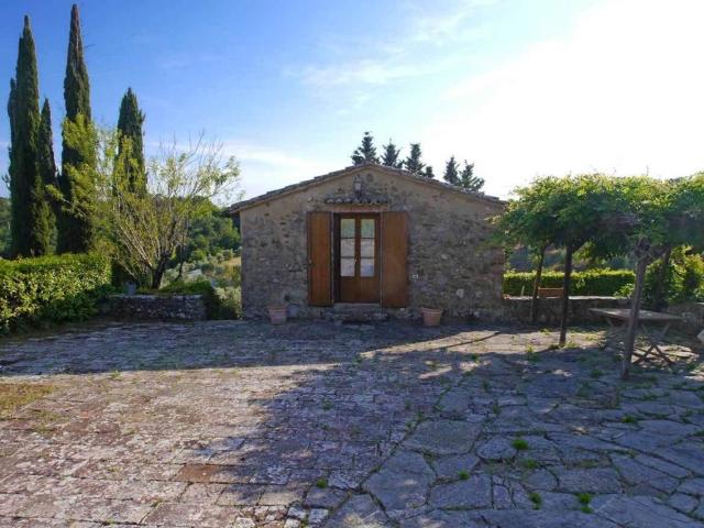 Rustico in vendita a Castelnuovo Berardenga, Toscana