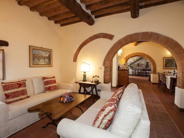 Rustico in vendita a Castelnuovo Berardenga, Toscana