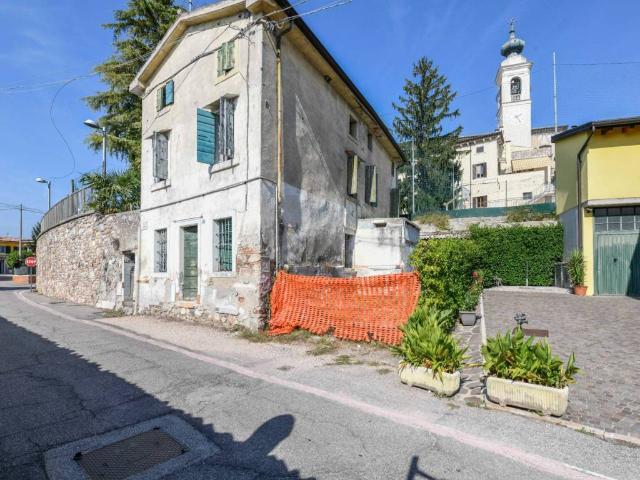 Rustico in vendita a Sandrà, Castelnuovo del Garda