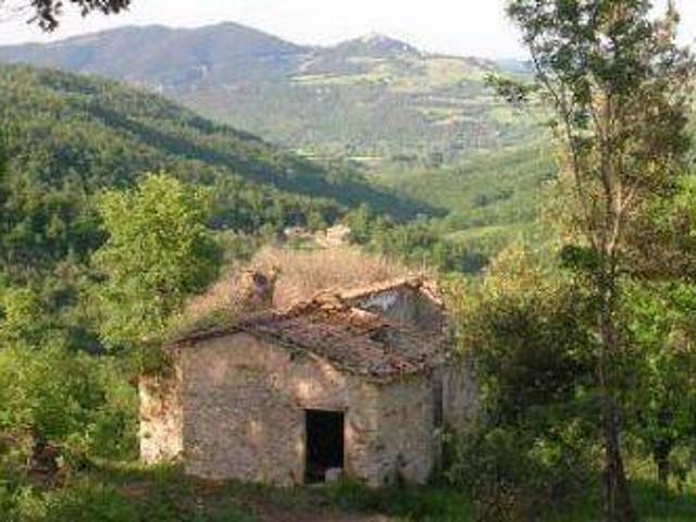 Rustico in vendita a Castelnuovo Val Di Cecina, Toscana