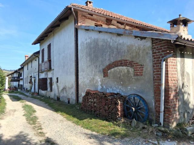 Rustico in vendita a Bardella, Castelnuovo Don Bosco