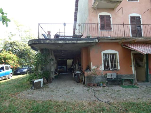 Rustico in vendita a Piemonte, Asti