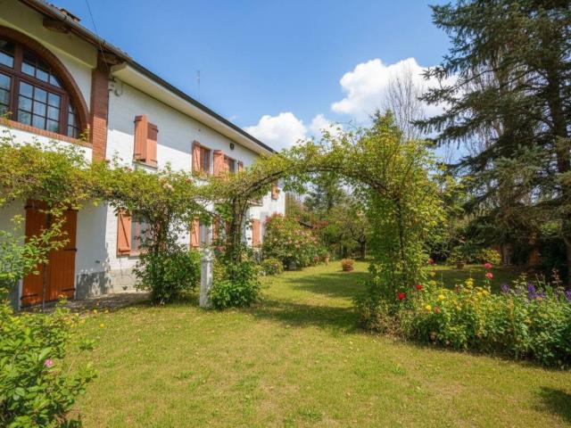 Rustico in vendita a Piemonte, Asti
