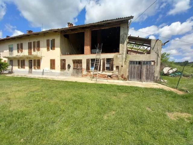 Rustico in vendita a Piemonte, Asti