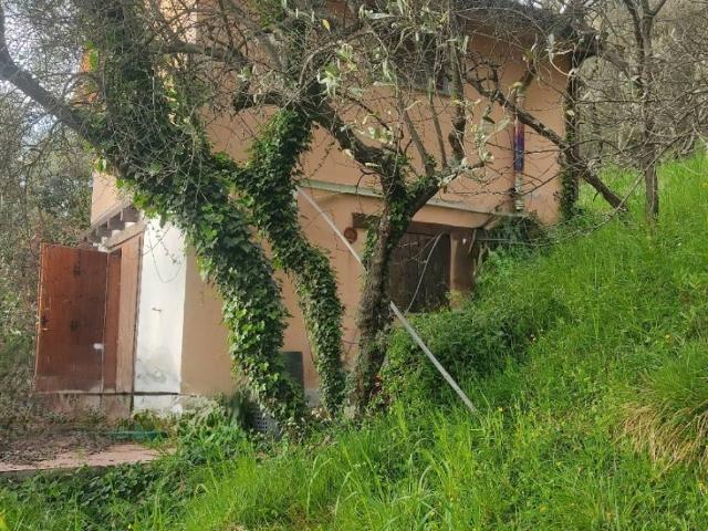 Rustico in vendita a Cerreta, Castelnuovo Magra