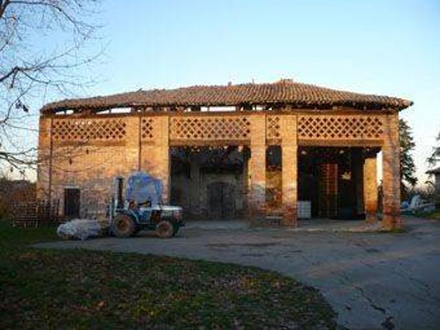 Rustico in vendita a Unione di comuni Terre di Castelli, Castelvetro Di Modena