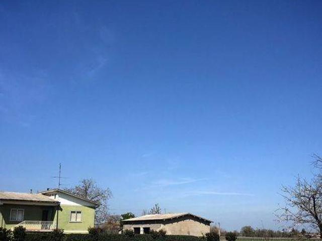 Rustico in vendita a Unione di comuni Terre di Castelli, Castelvetro Di Modena