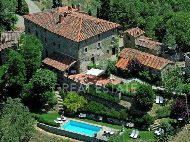 Rustico in vendita a Castiglion Fiorentino, Toscana