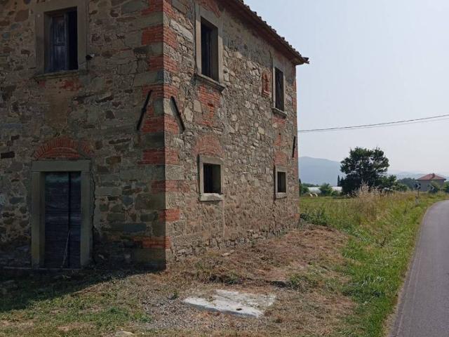 Rustico in vendita a Manciano, Castiglion Fiorentino