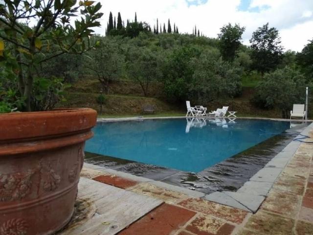 Rustico in vendita a Castiglion Fiorentino, Toscana