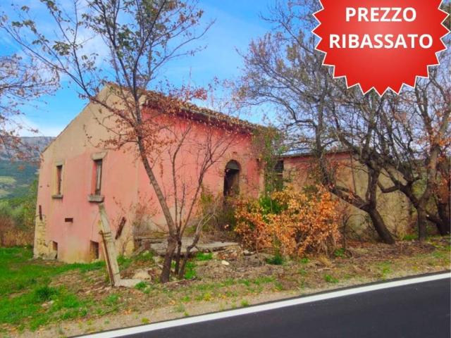 Rustico in vendita a Castiglione A Casauria, Abruzzo