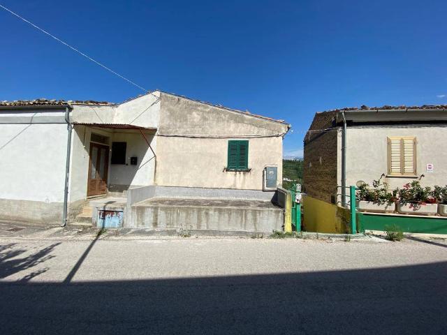 Rustico in vendita a Castiglione A Casauria, Abruzzo