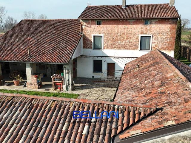 Rustico in vendita a Castiglione D'adda, Lombardia