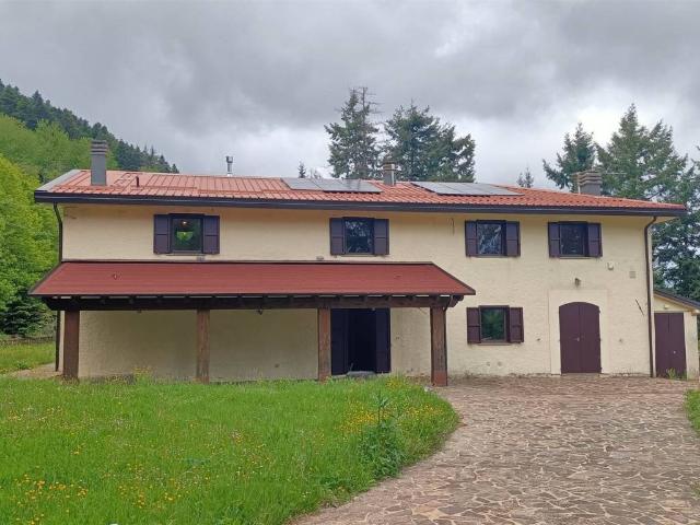 Rustico in vendita a Unione dell'Appennino Bolognese, Castiglione Dei Pepoli