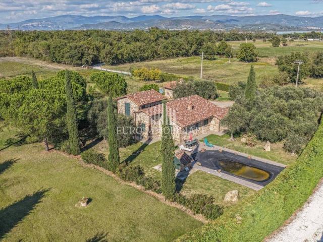 Rustico in vendita a Gioiella, Umbria