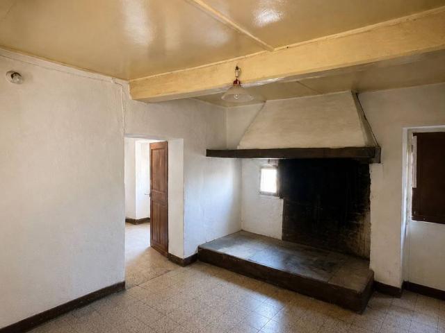 Rustico in vendita a Poggetto, Gioiella