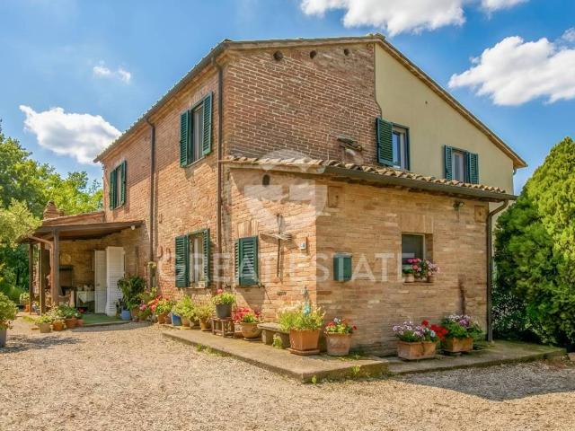 Rustico in vendita a Gioiella
