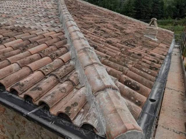 Rustico in vendita a Passignano Sul Trasimeno, Umbria