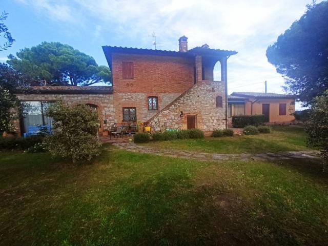 Rustico in vendita a Gioiella, Umbria