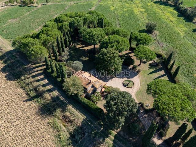 Rustico in vendita a Castiglione della Pescaia, Grosseto