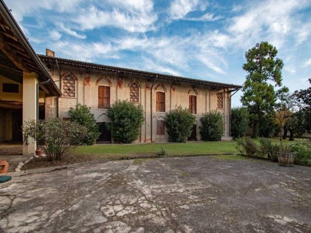 Rustico in vendita a San Vigilio, Castiglione Delle Stiviere