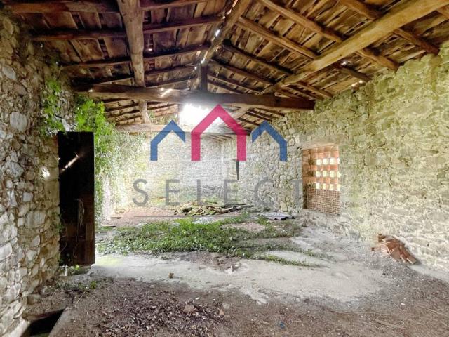 Rustico in vendita a Unione Comuni Garfagnana, Castiglione Di Garfagnana