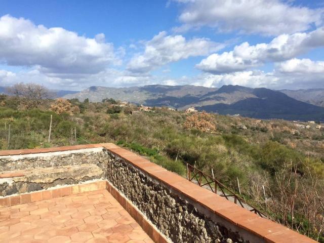 Rustico in vendita a Castiglione Di Sicilia, Sicilia