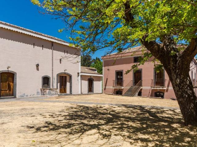 Rustico in vendita a Castiglione Di Sicilia, Sicilia