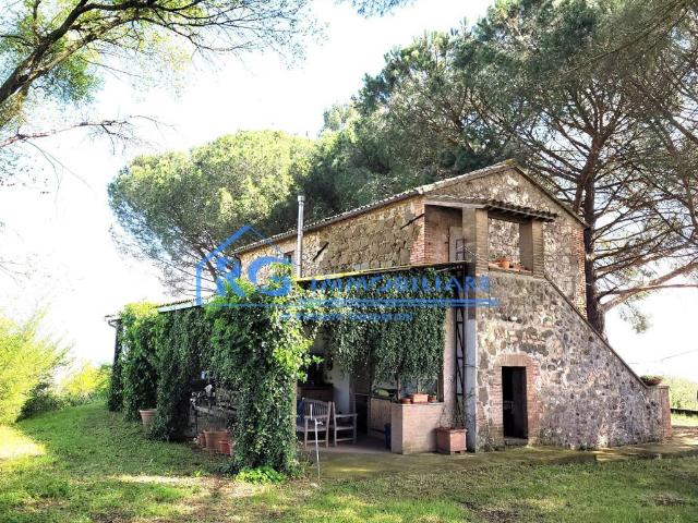 Rustico in vendita a Castiglione In Teverina, Lazio