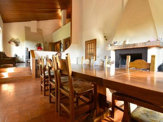Rustico in vendita a Unione di Comuni della Romagna Forlivese, Castrocaro Terme