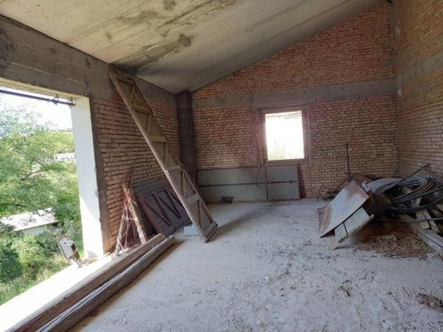 Rustico in vendita a Unione di Comuni della Romagna Forlivese, Castrocaro Terme
