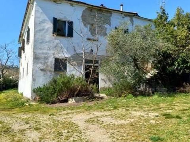 Rustico in vendita a Unione di Comuni della Romagna Forlivese, Castrocaro Terme