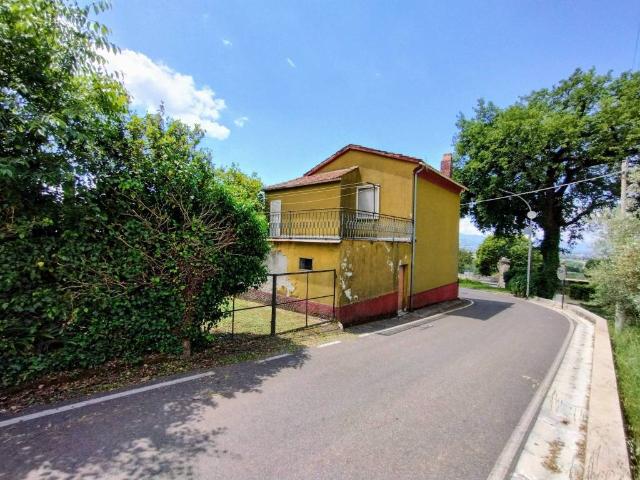 Rustico in vendita a Castrocielo, Lazio